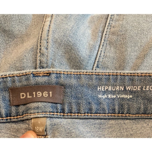NWT DL1961 Hepburn Wide Leg High Rise Jeans size 18W - Picture 3 of 10
